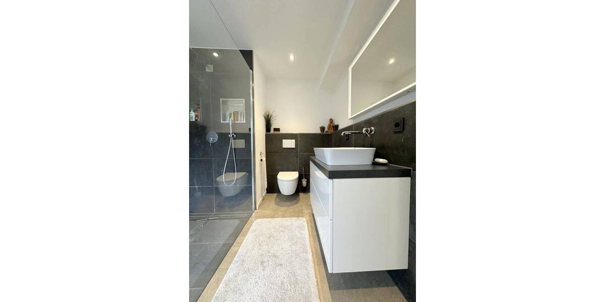 Einfamilienhaus Mönchengladbach Hardt - 7 Zimmer, 213 m&sup2;, 599.000&euro; | Angebot:25801284