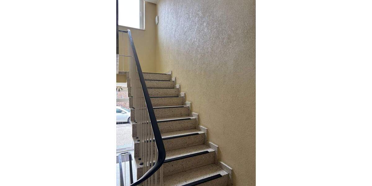 Etagenwohnung Düsseldorf Rath - 2 Zimmer, 50 m&sup2;, 195.000&euro; | Angebot:25683406