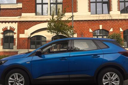 Opel Grandland (X) 43.570 km 17.700 &euro; Düsseldorf 40625