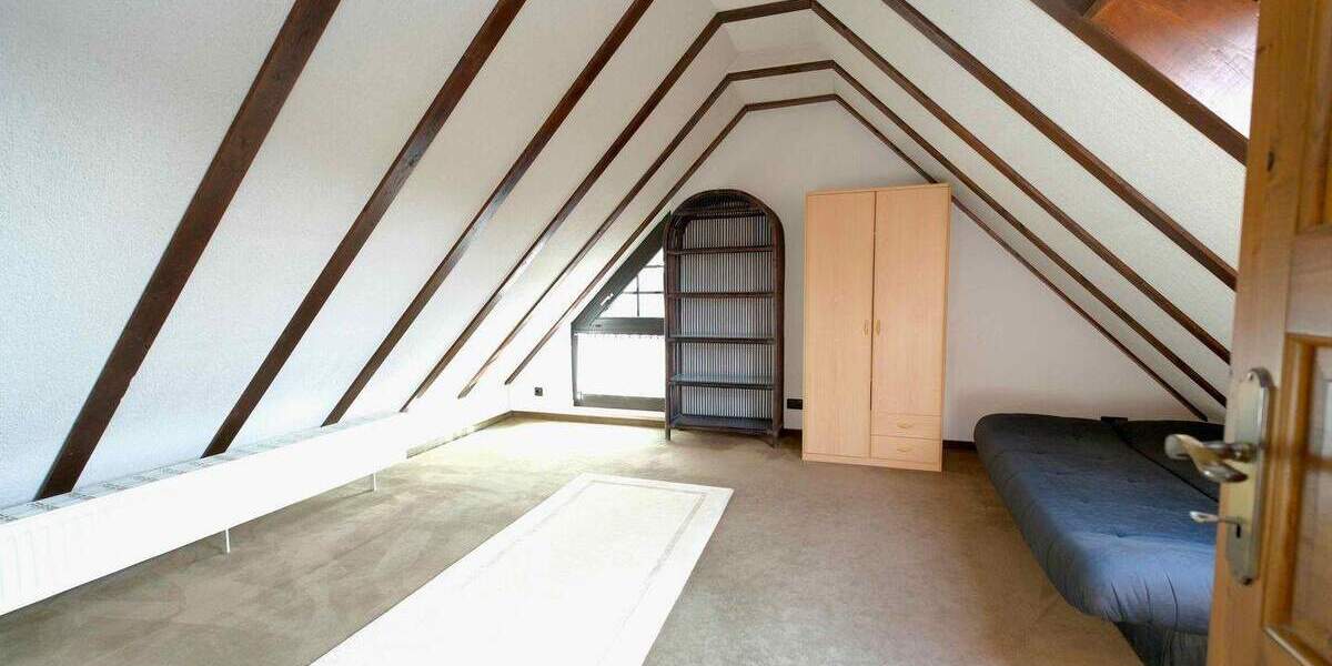 Doppelhaushälfte Neuss Rosellen - 5 Zimmer, 156 m&sup2;, 649.000&euro; | Angebot:25686911