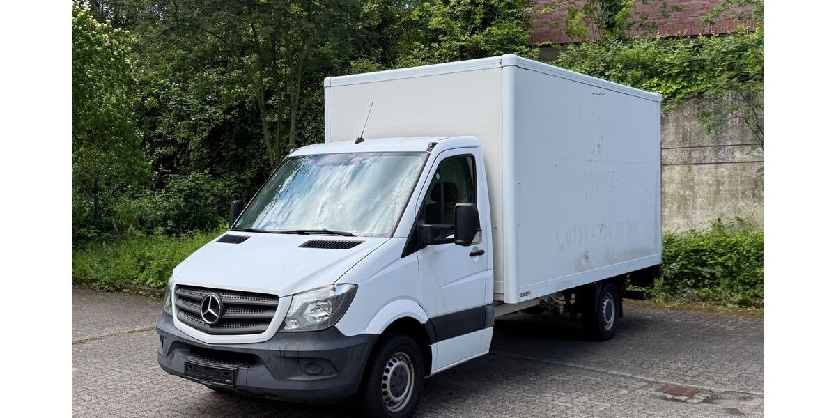 Mercedes-Benz Sprinter 182.000 km 22.950 &euro; Neuss 41460